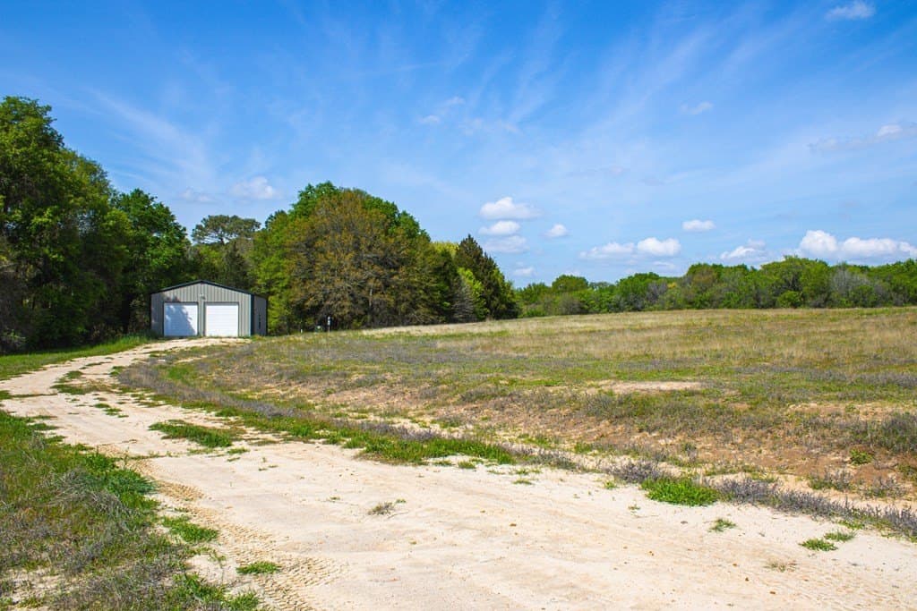 56.08 acres in Van Zandt County - photo 29