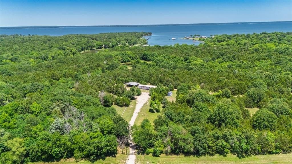 20 acres in Van Zandt County - photo 24