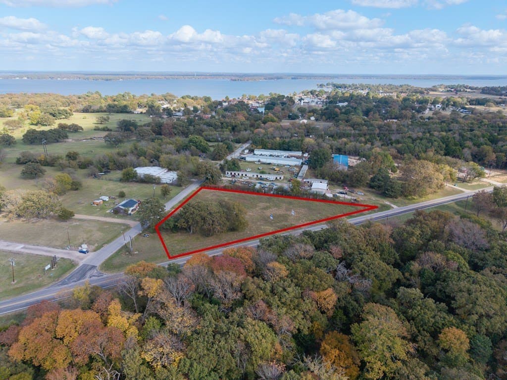 1.12 acres in Henderson County - photo 8