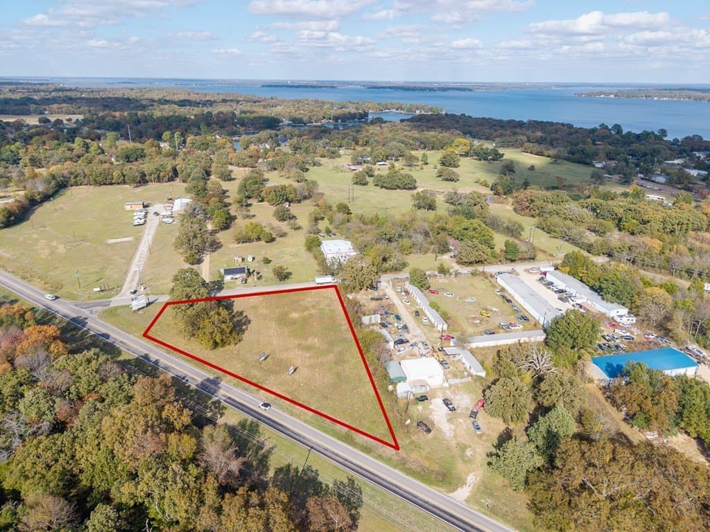 1.12 acres in Henderson County - photo 5
