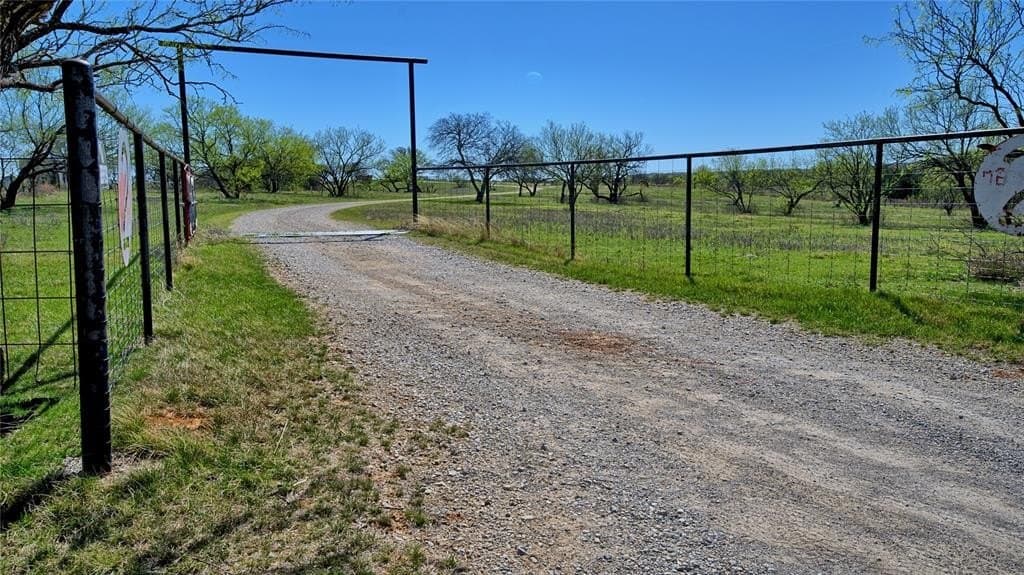 26.8 acres in Montague County - photo 17