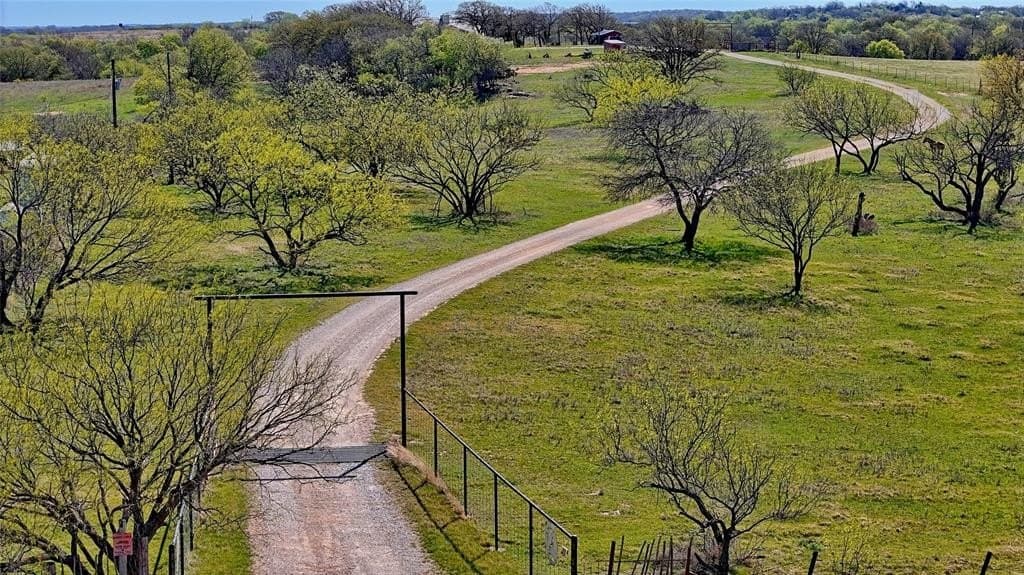 26.8 acres in Montague County - photo 2