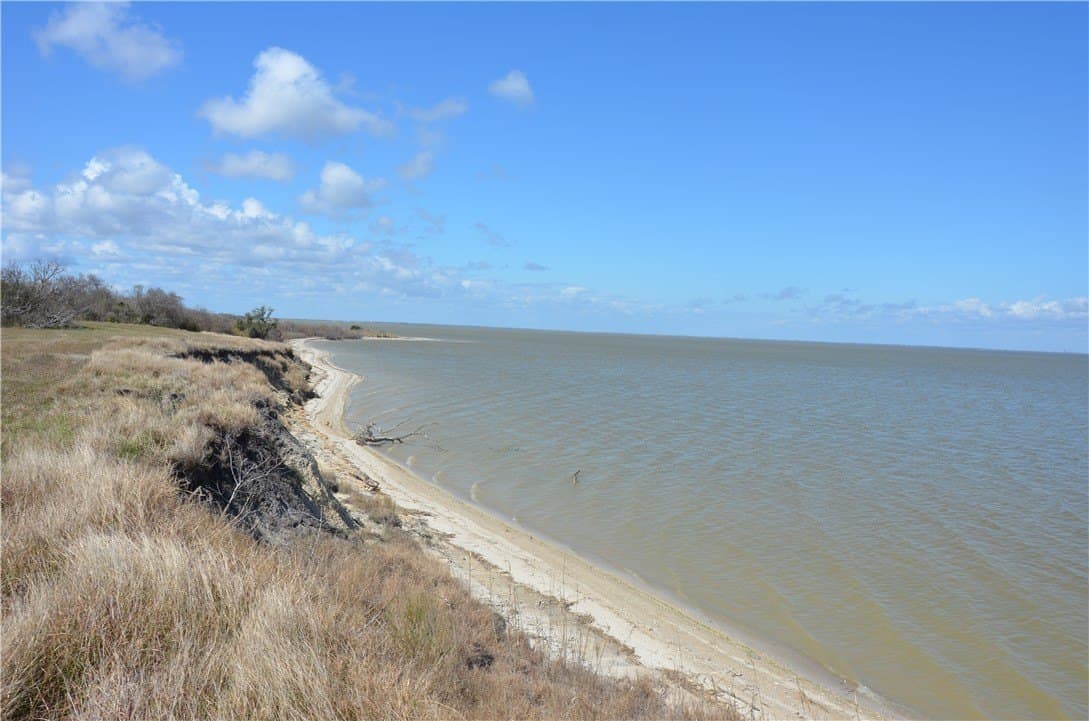 174.4 acres in Refugio County - photo 9