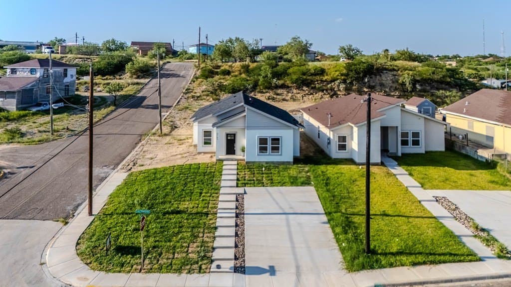 8,846 acres in Maverick County - photo 3