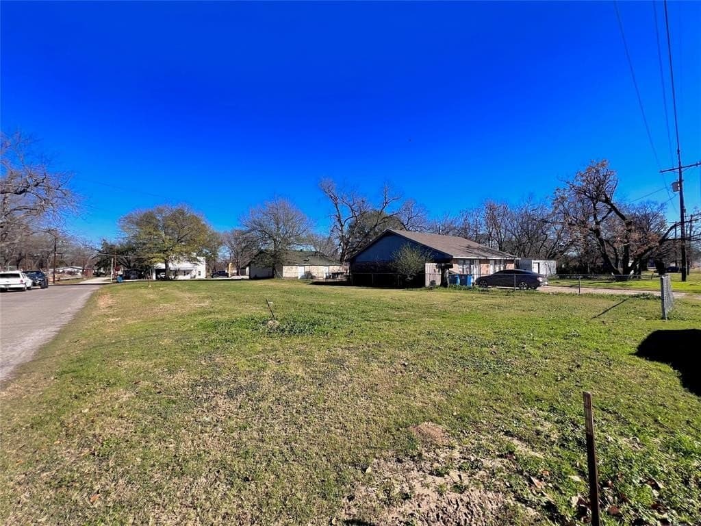 0.22 acres in Navarro County - photo 4
