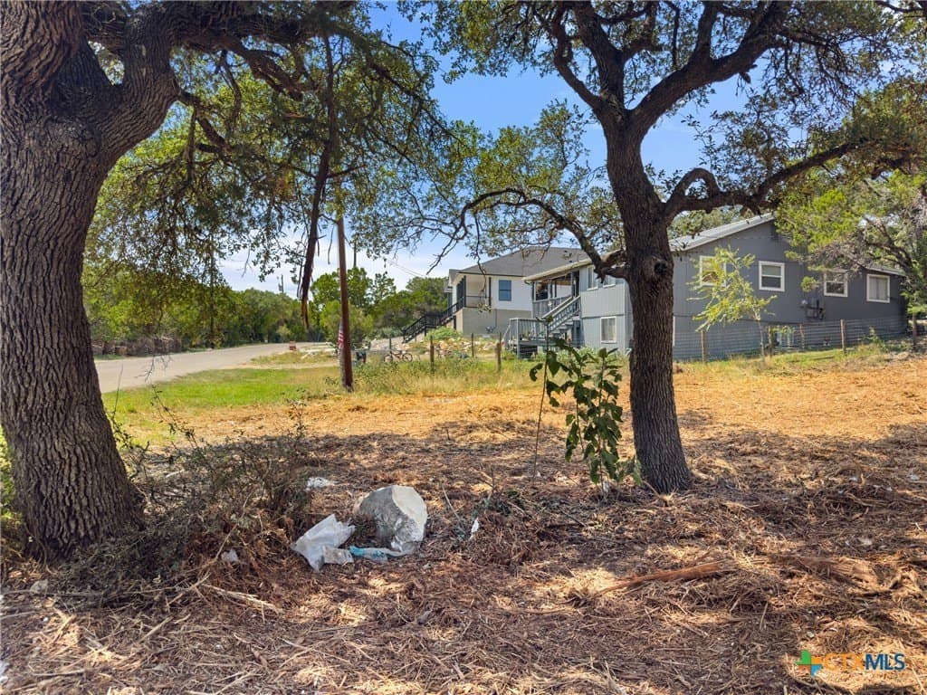 0.19 acres in Comal County - photo 4