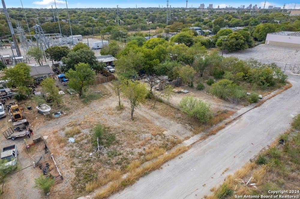 0.12 acres in Bexar County - photo 4
