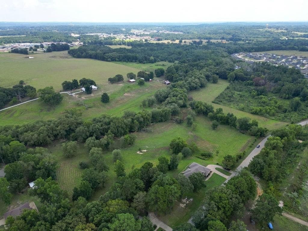 8.65 acres in Smith County - photo 14