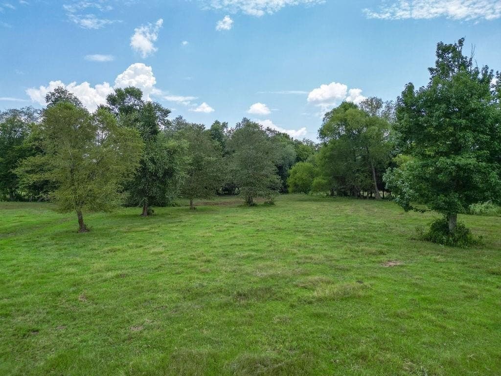 8.65 acres in Smith County - photo 8