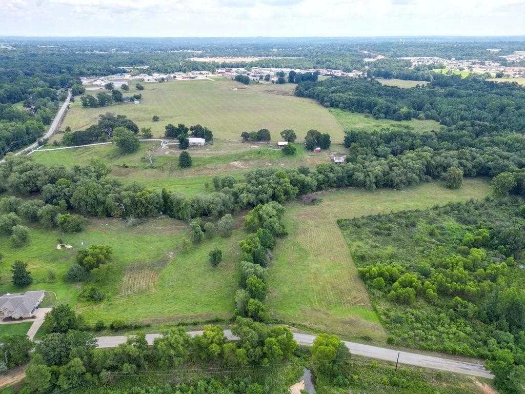 8.25 Acres County Road 463