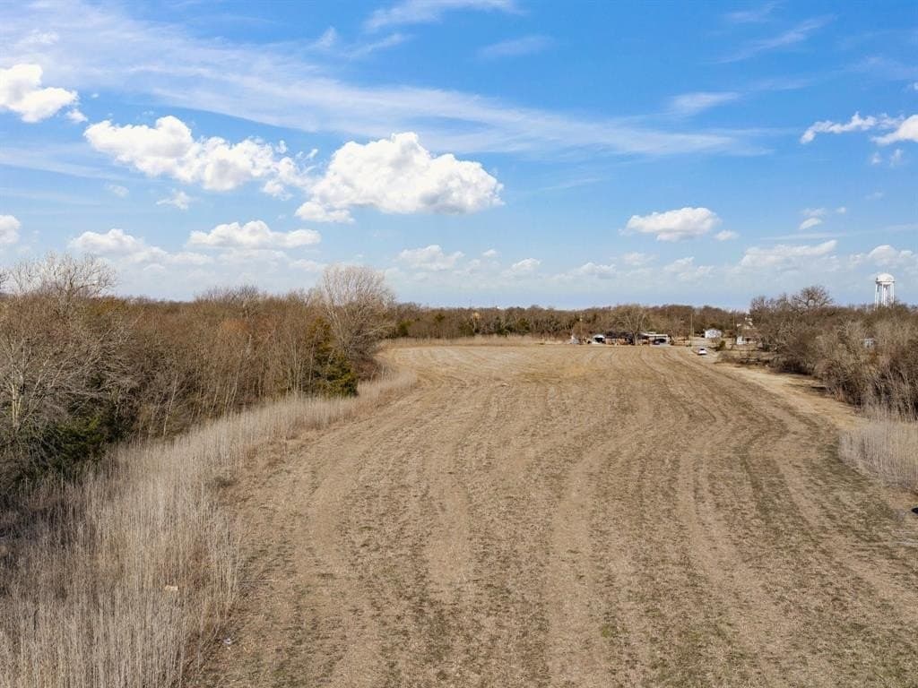 13.66 acres in Ellis County - photo 23