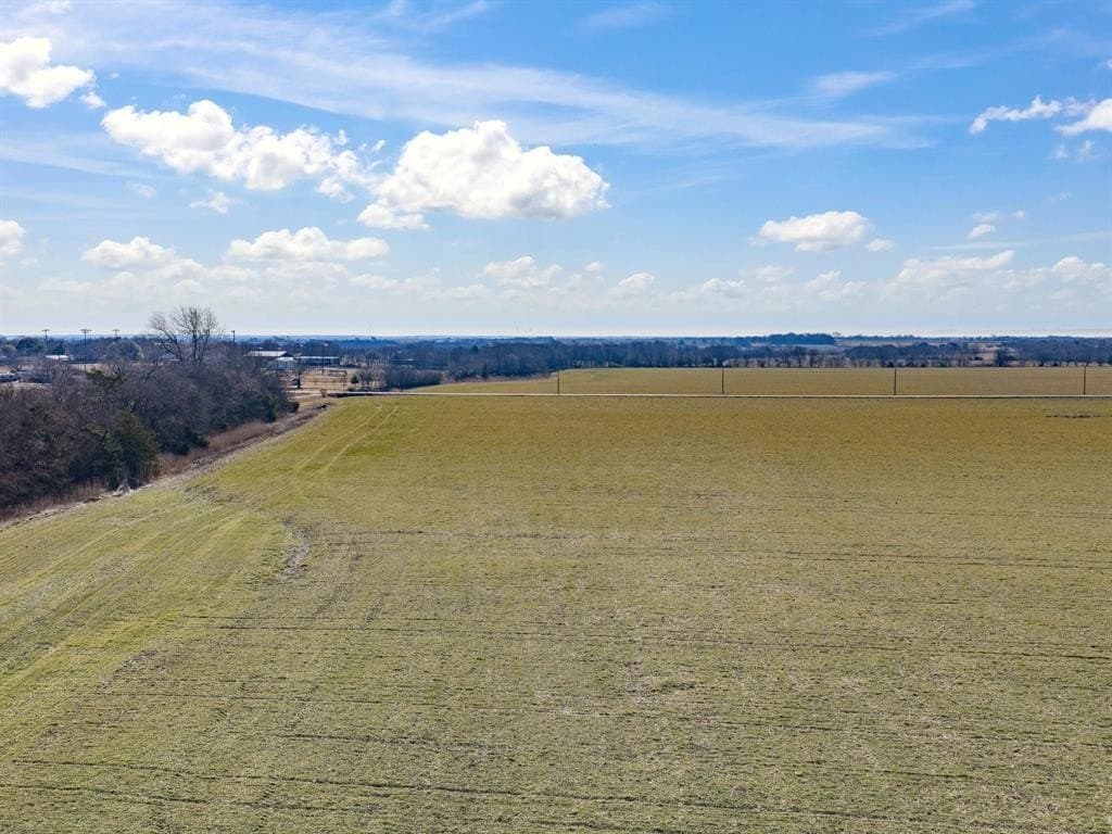 13.66 acres in Ellis County - photo 21