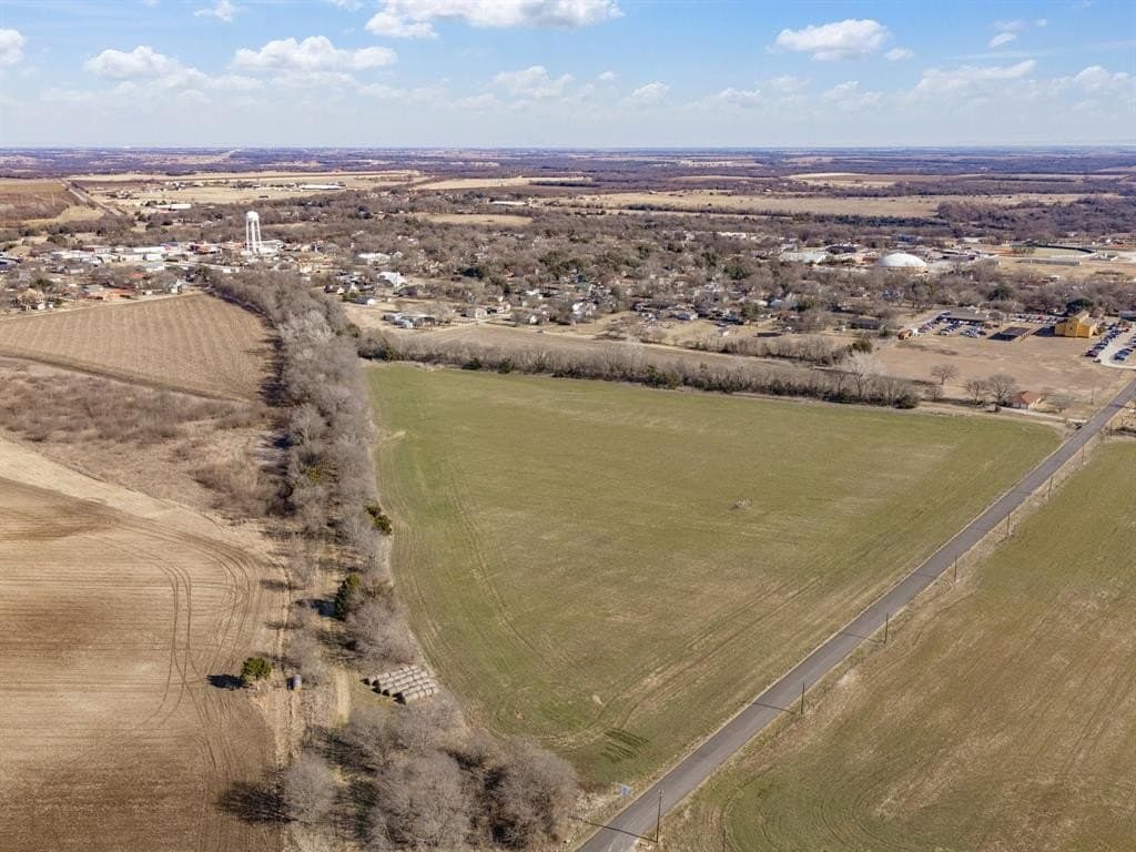 13.66 acres in Ellis County - photo 15