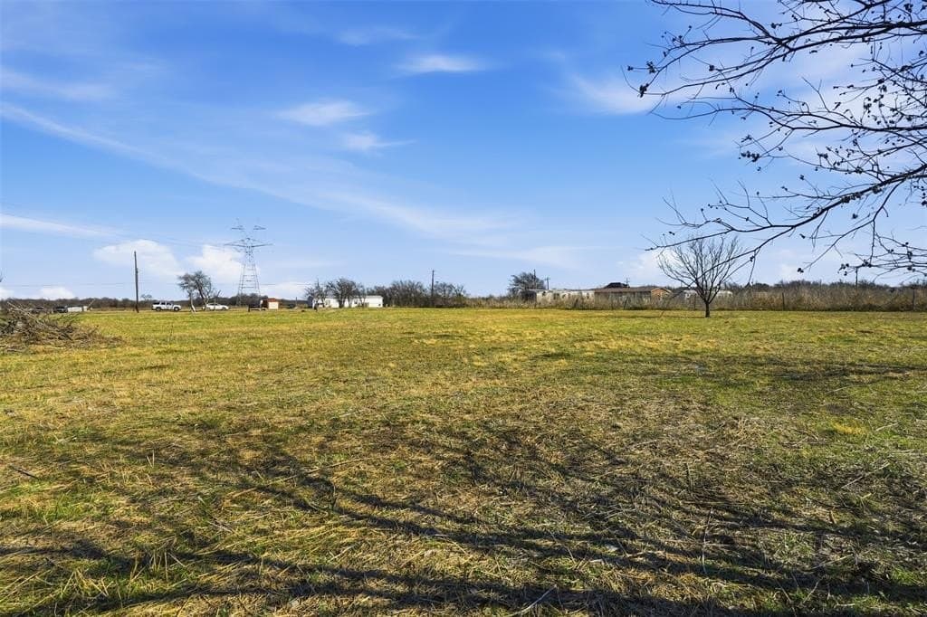 2.21 acres in Johnson County - photo 12