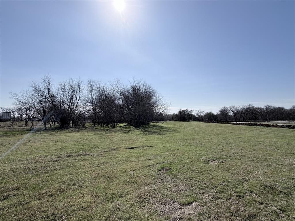1 acres in Hill County - photo 5