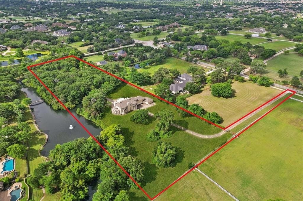 8.28 acres in Tarrant County - photo 2