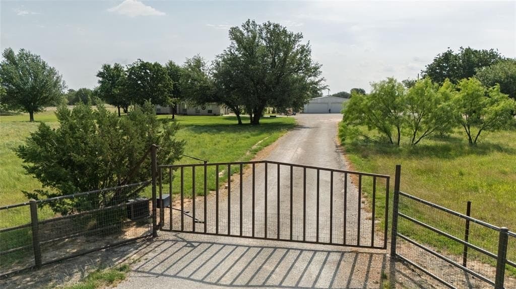 10.98 acres in Somervell County - photo 2