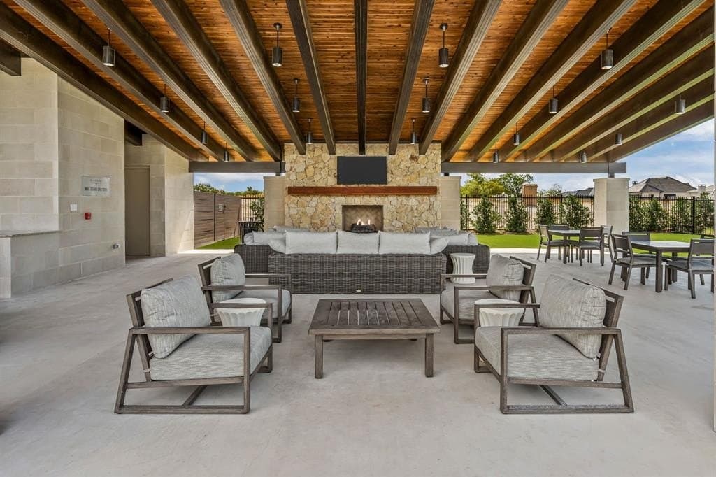 1.42 acres in Tarrant County - photo 18