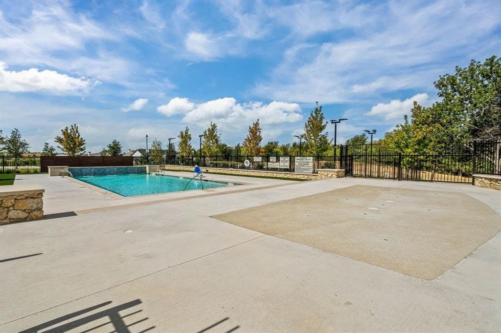 1.42 acres in Tarrant County - photo 11