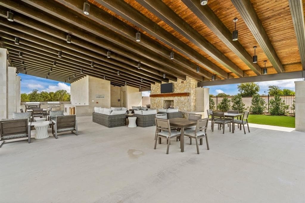 1.42 acres in Tarrant County - photo 17