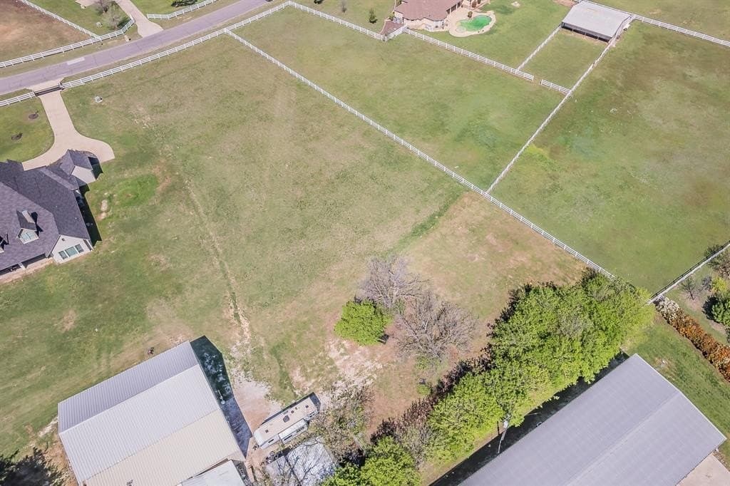 1.5 acres in Tarrant County - photo 6