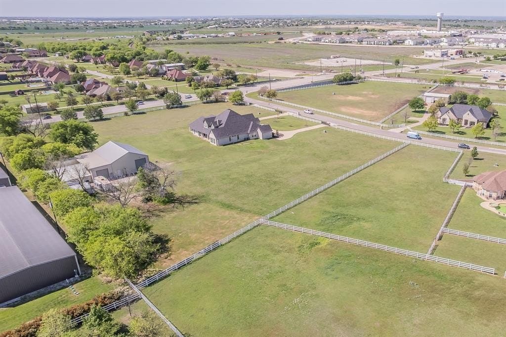 1.5 acres in Tarrant County - photo 4