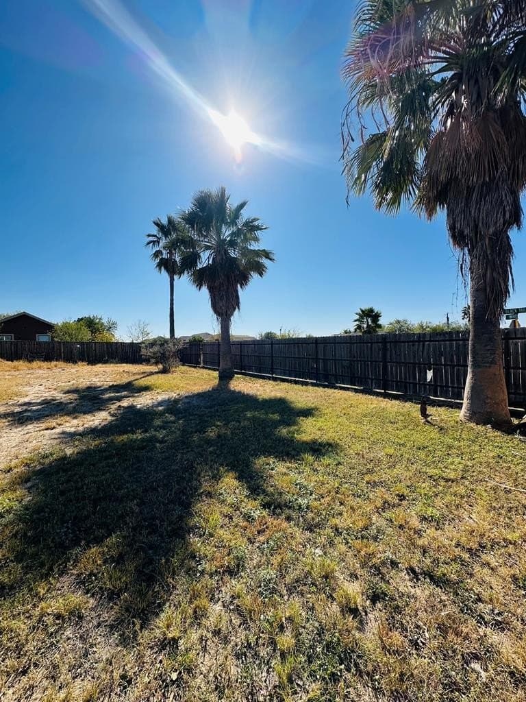 15,742.5 acres in Maverick County - photo 17