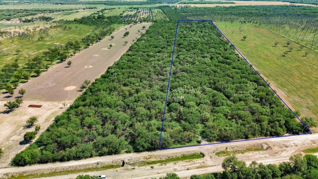 15.53 acres in Maverick County - photo 10