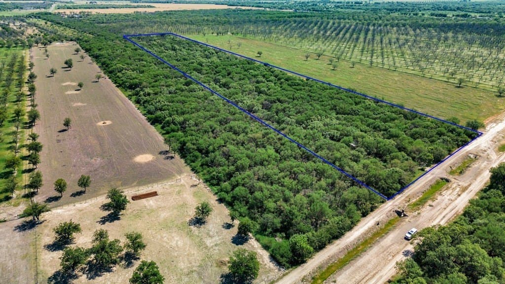 15.53 acres in Maverick County - photo 11