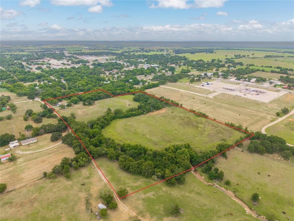 16 acres in Comanche County - photo 3