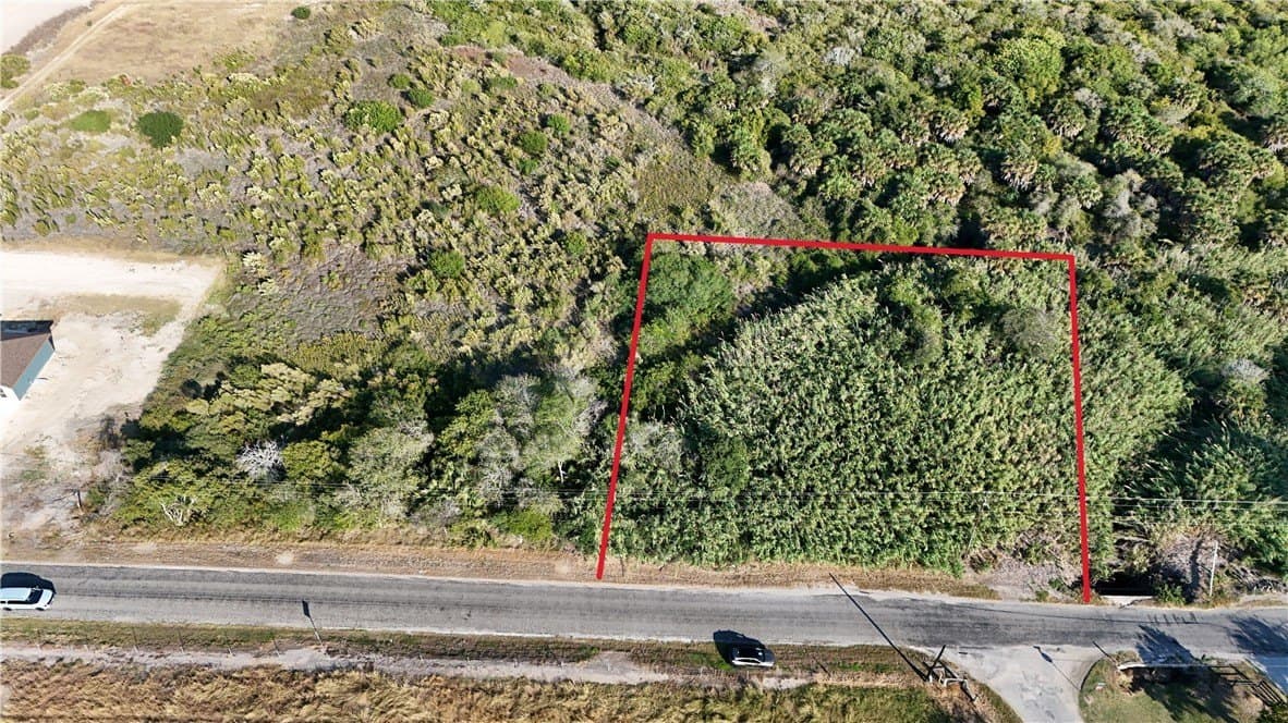 0.79 acres in San Patricio County - photo 2