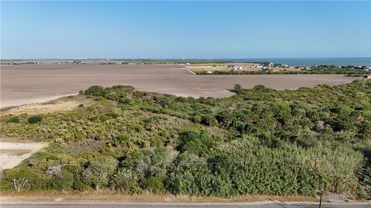 0.79 acres in San Patricio County - photo 4