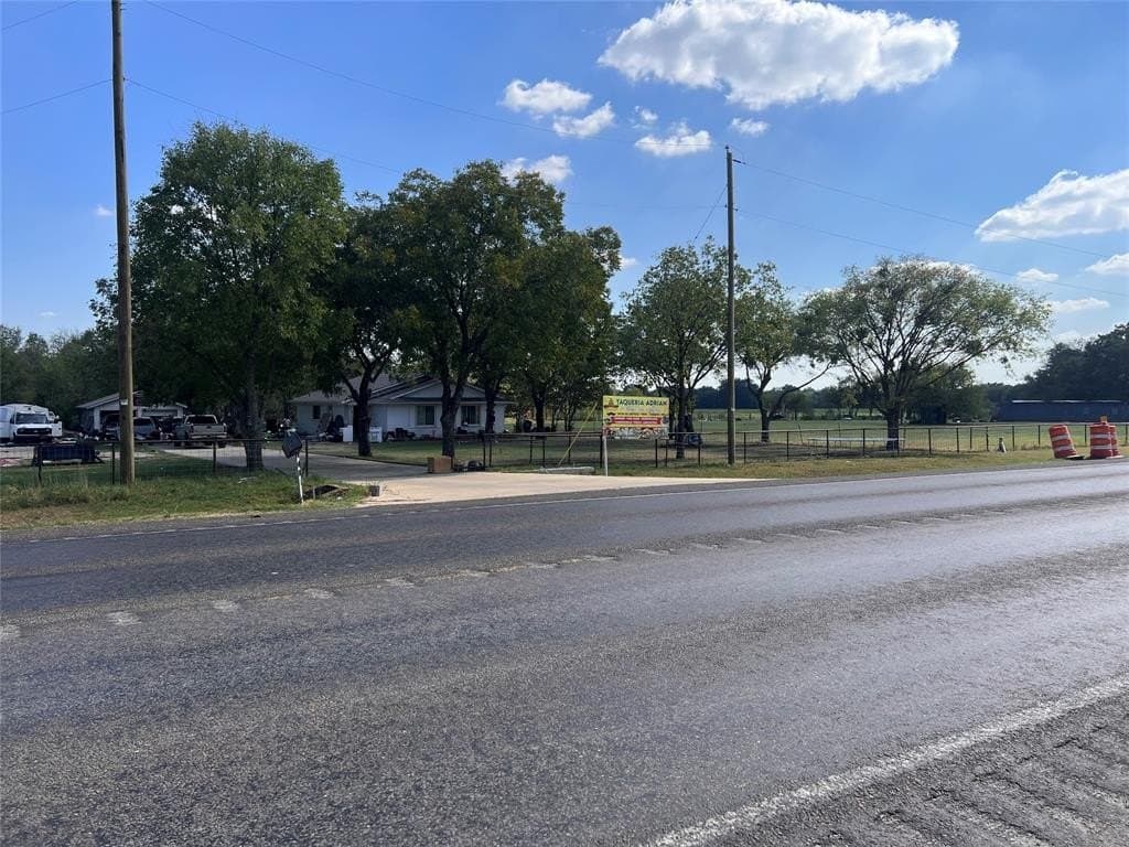 0.69 acres in Dallas County - photo 19