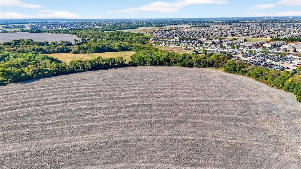 130.44 acres in Collin County - photo 23