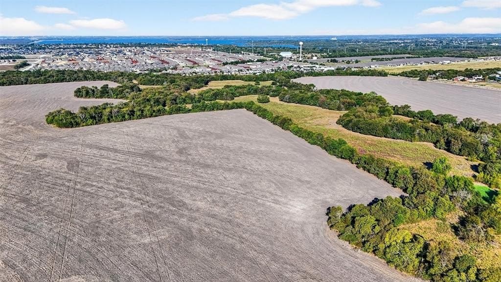 130.44 acres in Collin County - photo 11