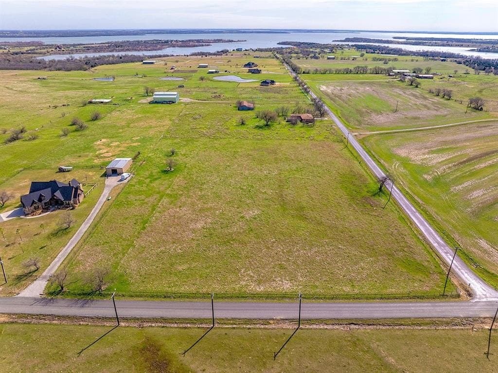 5.12 acres in Denton County - photo 12