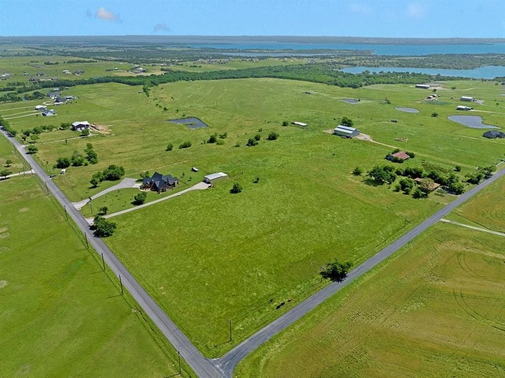 5.12 acres in Denton County - photo 4