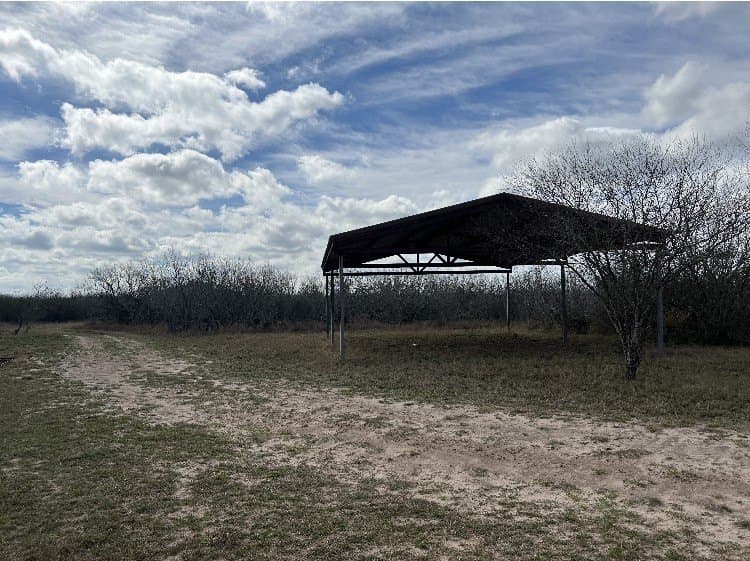 10.1 acres in Duval County - photo 5