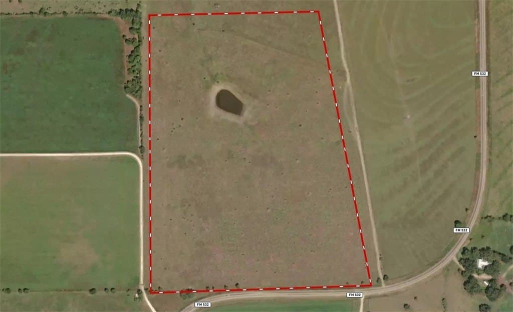 32.14 acres in Colorado County - photo 16