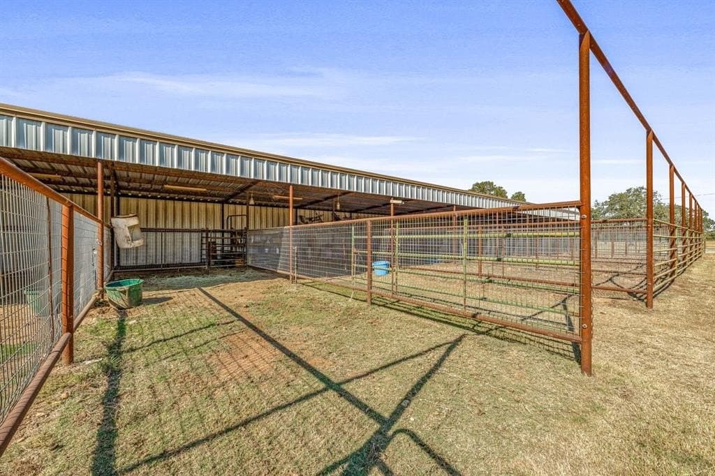 10 acres in Erath County - photo 21