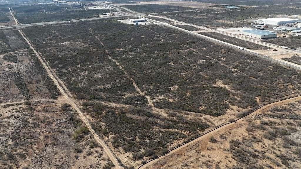 87.55 acres in Webb County - photo 4