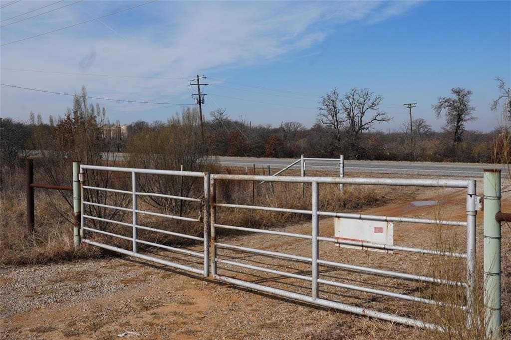 10.37 acres in Eastland County - photo 17