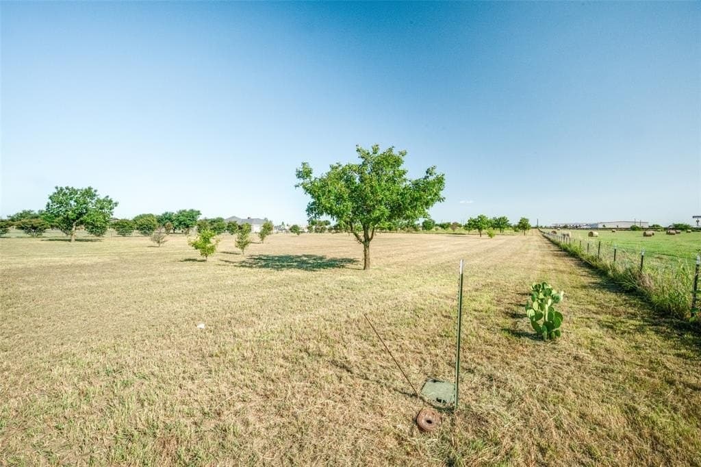 5 acres in Denton County - photo 14
