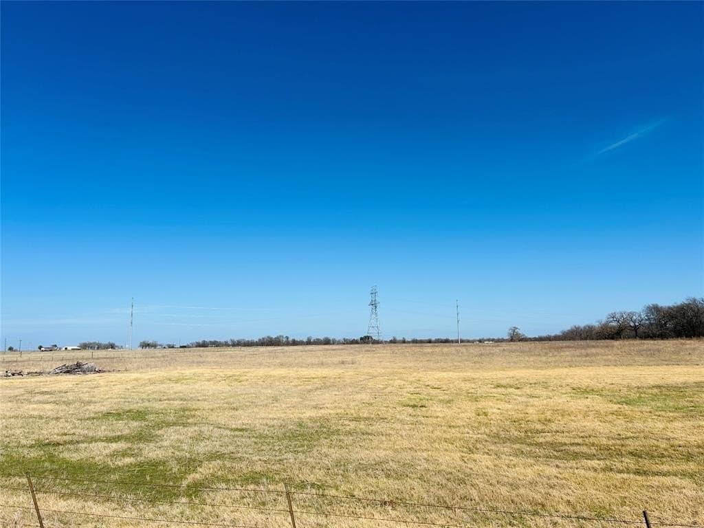 11.75 acres in Hill County - photo 2