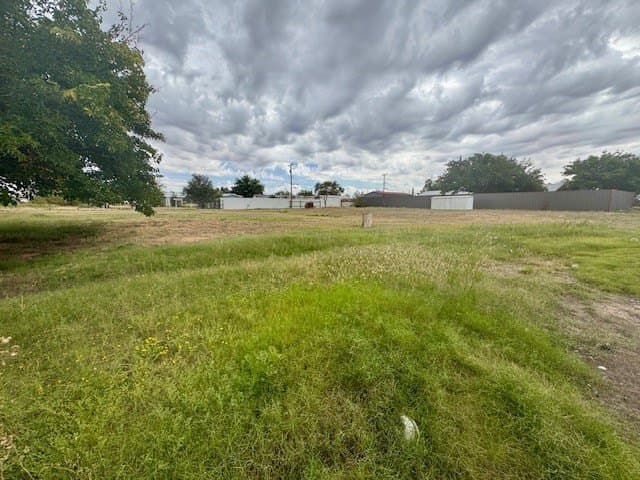 0.64 acres in Gaines County - photo 5