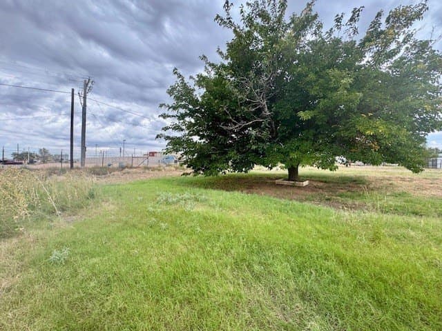 0.64 acres in Gaines County - photo 4