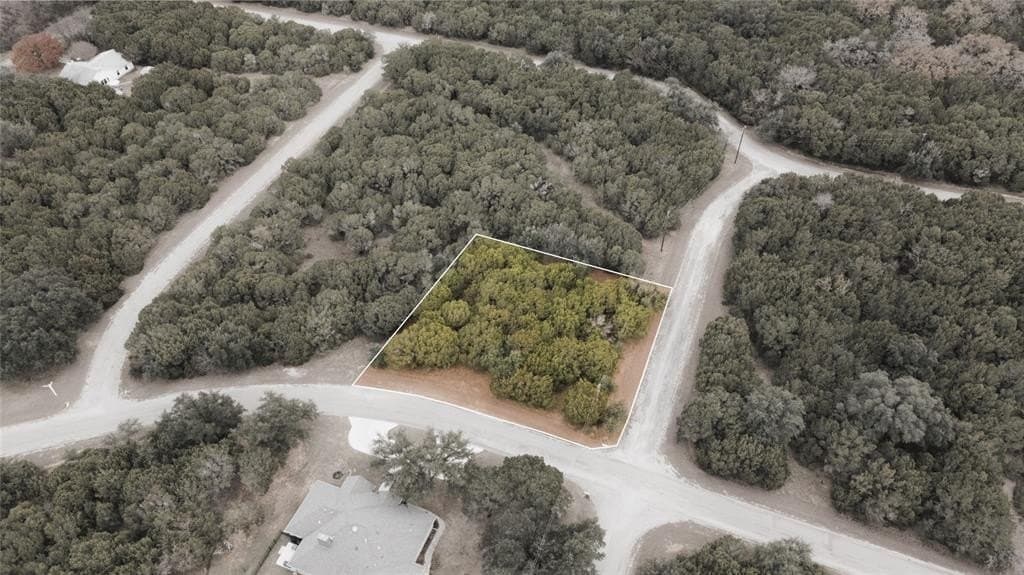 0.27 acres in Hill County - photo 7