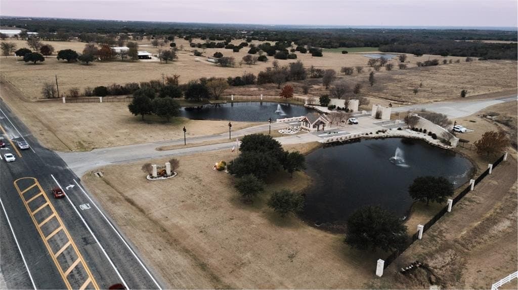 0.27 acres in Hill County - photo 3