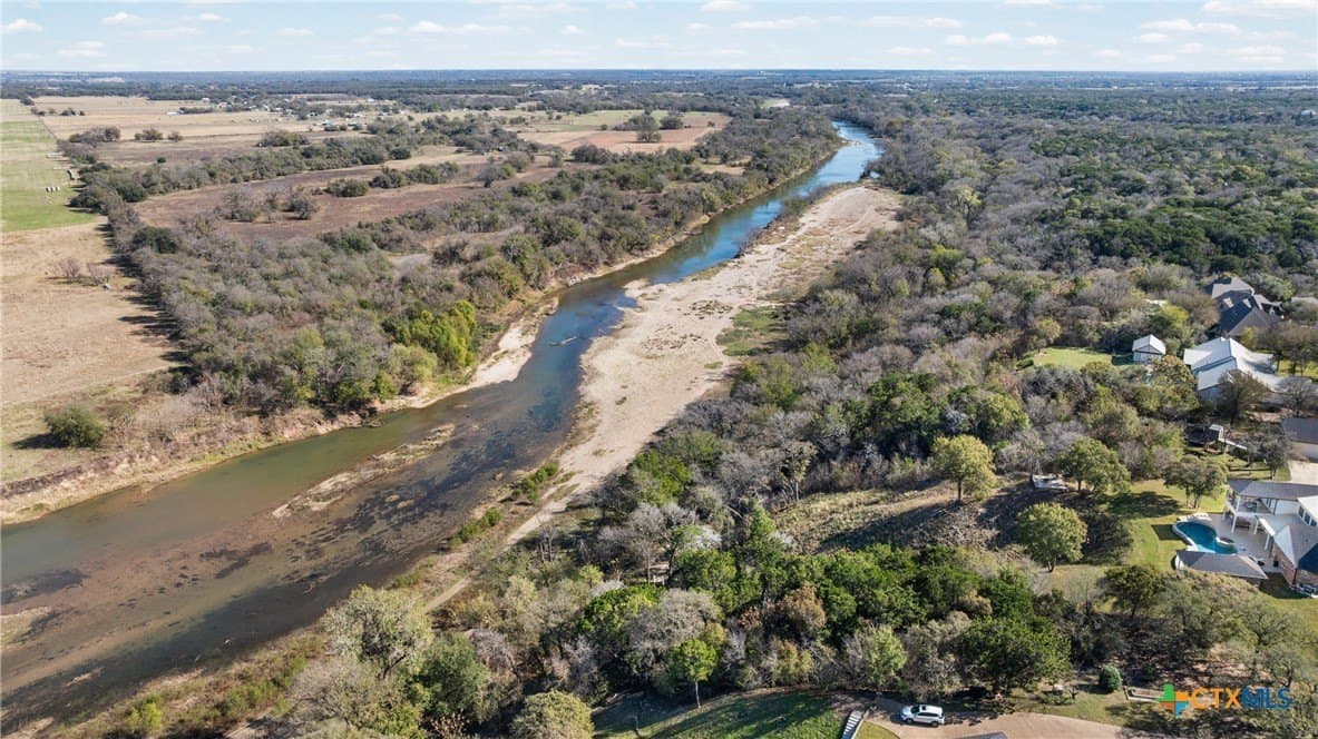 0.68 acres in McLennan County - photo 11
