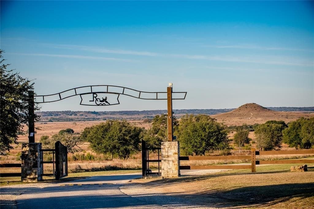 0.56 acres in Erath County - photo 15